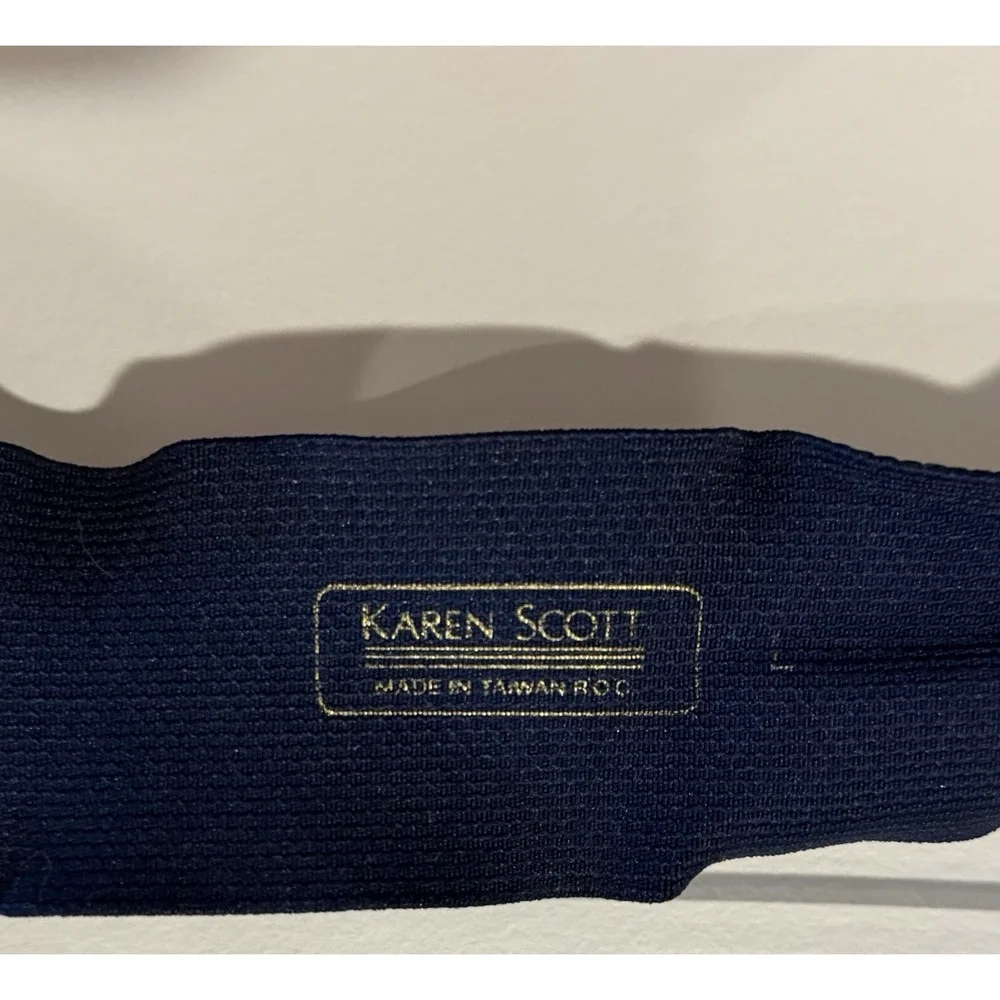 Vintage 80's Karen Scott Stretch Belt Gold Buckle Navy Blue Sz LG Stretch To 36